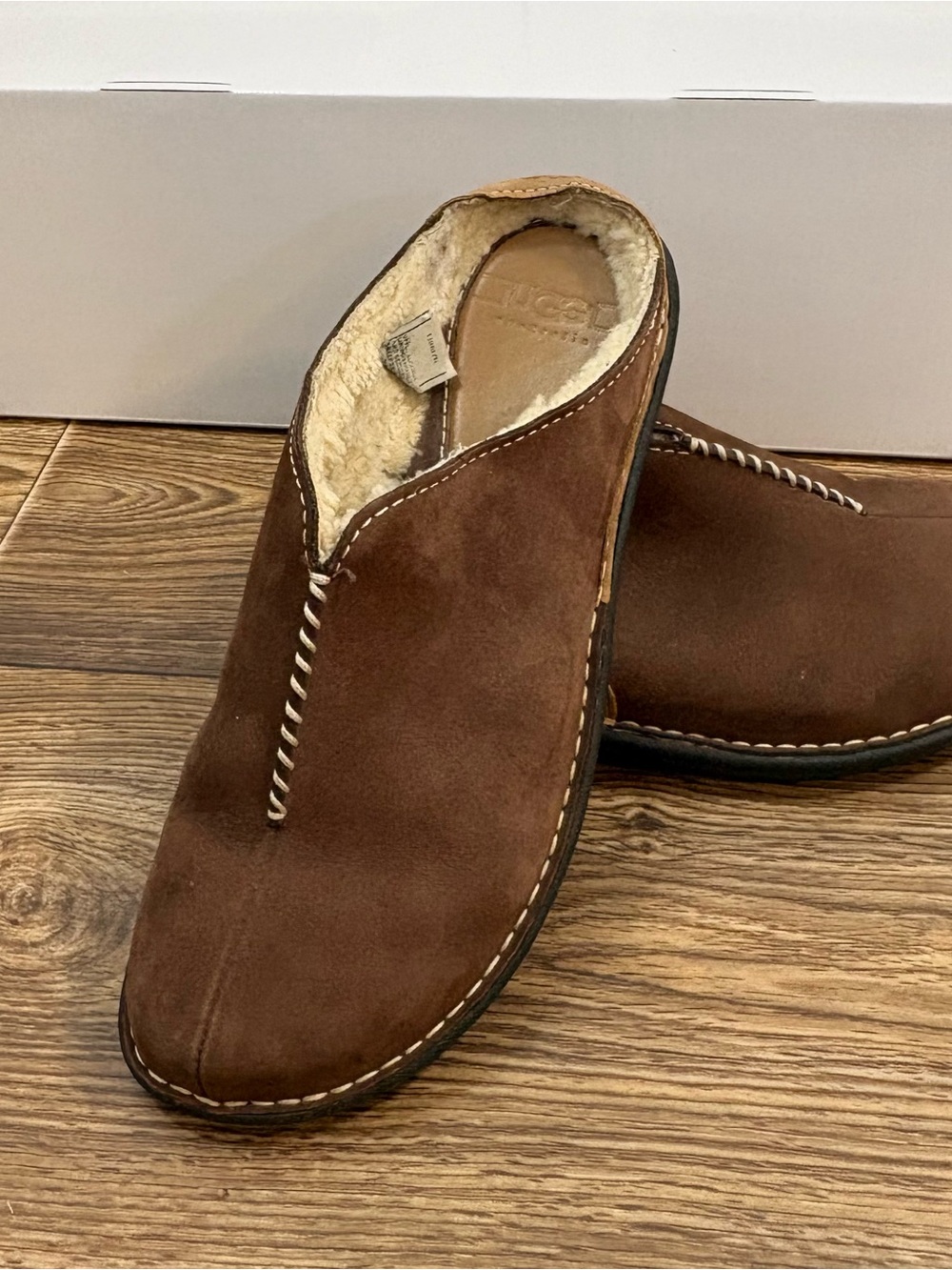 UGG Men’s Size 10 Brown Suede Sheepskin Mule Shoes Rubber Sole Comfort